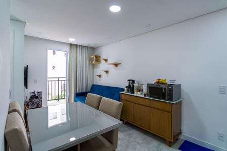 Apartamento à venda com 42m², 2 quartos e 1 vaga Apartamento à venda com 42m², 2 quartos e 1 vagaSala