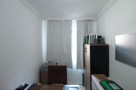 Apartamento à venda com 140m², 3 quartos e 1 vagaQuarto 2