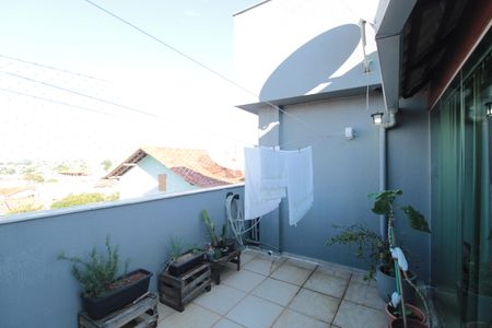 Apartamento à venda com 140m², 3 quartos e 1 vagaÁrea Gourmet e Área de Serviço