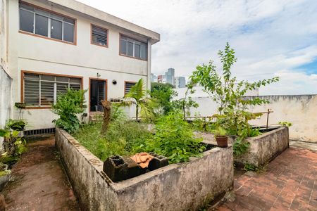 Casa à venda com 400m², 3 quartos e 10 vagasQuintal