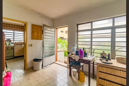 Casa à venda com 400m², 3 quartos e 10 vagasDespensa