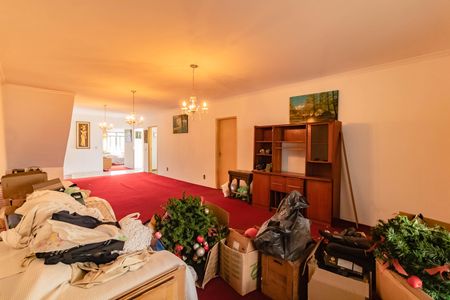 Casa à venda com 400m², 3 quartos e 10 vagasSala