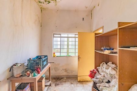 Casa à venda com 400m², 3 quartos e 10 vagasQuarto de Serviço