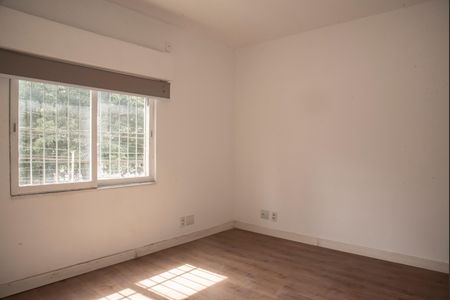 Apartamento para alugar com 100m², 2 quartos e sem vagaSuíte