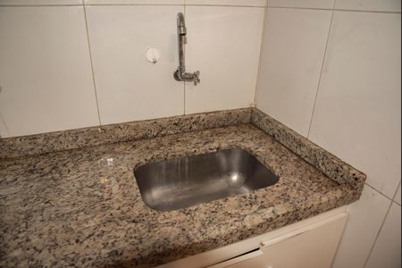 Apartamento para alugar com 100m², 2 quartos e sem vagaÁrea de Serviço