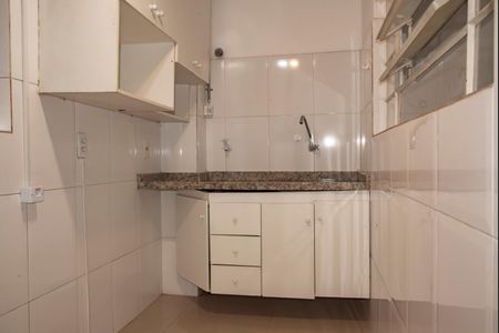 Apartamento para alugar com 100m², 2 quartos e sem vagaÁrea de Serviço