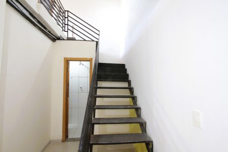 Apartamento para alugar com 135m², 2 quartos e 1 vagaEscada