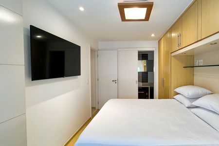 Apartamento à venda com 96m², 2 quartos e 1 vagaSuíte 