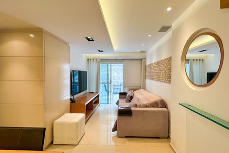 Apartamento à venda com 96m², 2 quartos e 1 vagaSala