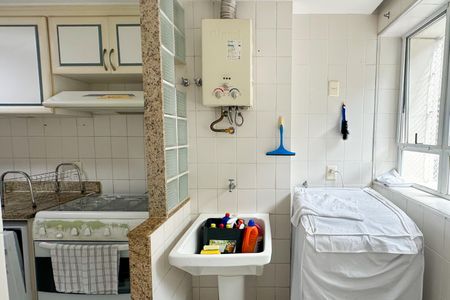 Apartamento à venda com 96m², 2 quartos e 1 vagaÁrea de Serviço