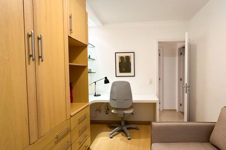 Apartamento à venda com 96m², 2 quartos e 1 vagaQuarto 01