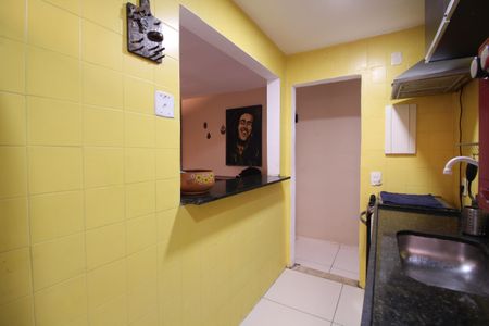 Apartamento à venda com 67m², 2 quartos e 1 vagaCozinha