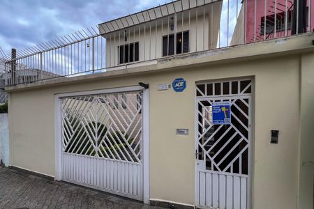 Casa à venda com 304m², 4 quartos e 6 vagasFachada