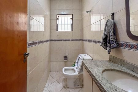 Casa à venda com 304m², 4 quartos e 6 vagasLavabo