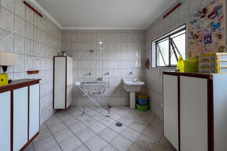 Casa à venda com 304m², 4 quartos e 6 vagasÁrea de serviço