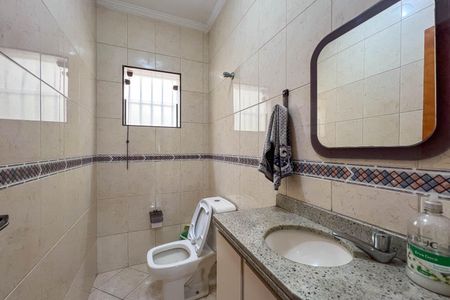 Casa à venda com 304m², 4 quartos e 6 vagasLavabo