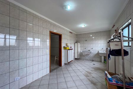 Casa à venda com 304m², 4 quartos e 6 vagasÁrea de serviço