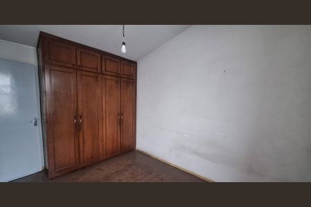 Casa à venda com 140m², 3 quartos e 6 vagas Casa à venda com 140m², 3 quartos e 6 vagasQuarto 3