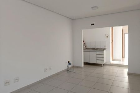 Casa para alugar com 300m², 3 quartos e 1 vagaEdícula