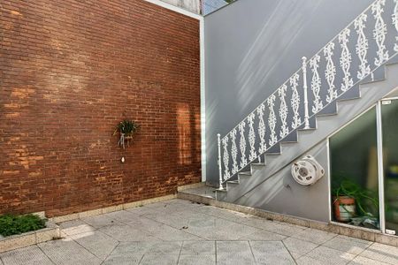 Casa para alugar com 300m², 3 quartos e 1 vagaÁrea comum