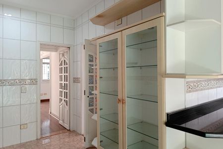 Casa para alugar com 300m², 3 quartos e 1 vagaCozinha