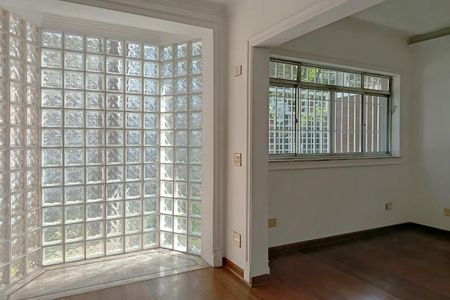 Casa para alugar com 300m², 3 quartos e 1 vagaSala