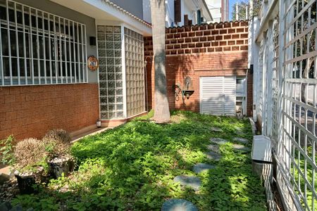 Casa para alugar com 300m², 3 quartos e 1 vagaSala