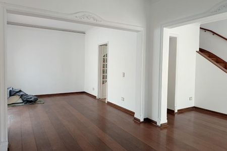 Casa para alugar com 300m², 3 quartos e 1 vagaSala