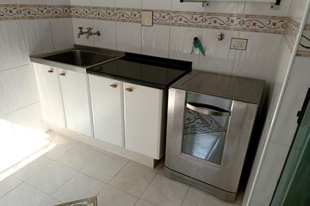 Casa para alugar com 300m², 3 quartos e 1 vagaCozinha