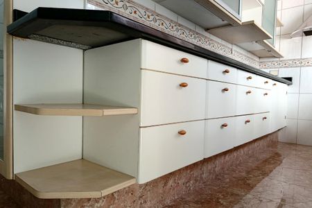 Casa para alugar com 300m², 3 quartos e 1 vagaCozinha