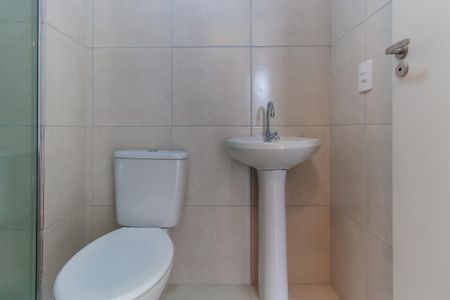 Apartamento para alugar com 38m², 2 quartos e sem vaga Apartamento para alugar com 38m², 2 quartos e sem vagaBanheiro