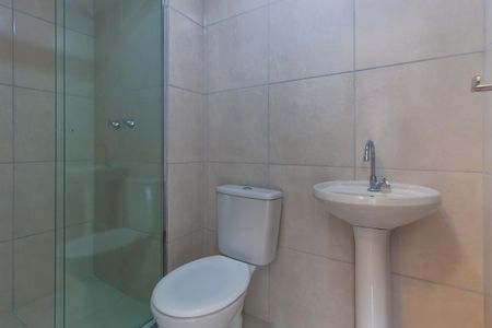 Apartamento para alugar com 38m², 2 quartos e sem vaga Apartamento para alugar com 38m², 2 quartos e sem vagaBanheiro