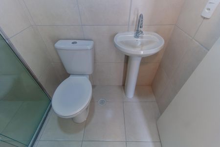 Apartamento para alugar com 38m², 2 quartos e sem vaga Apartamento para alugar com 38m², 2 quartos e sem vagaBanheiro