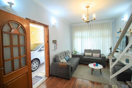 Casa à venda com 140m², 3 quartos e 1 vagaSala