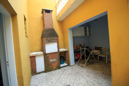 Casa à venda com 140m², 3 quartos e 1 vagaQuintal