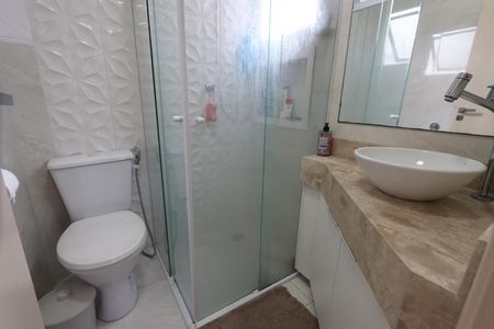 Casa de condomínio à venda com 86m², 2 quartos e 2 vagasBanheiro