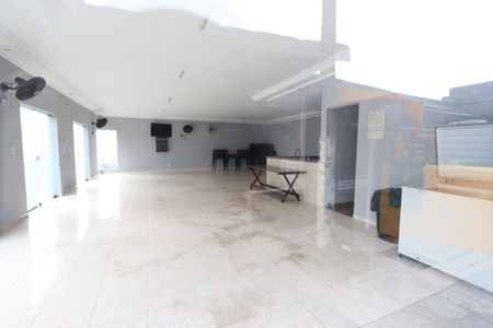 Casa de condomínio à venda com 86m², 2 quartos e 2 vagasÁrea comum - Salão de festas