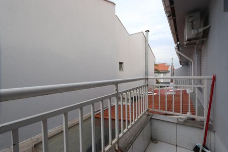 Casa de condomínio à venda com 86m², 2 quartos e 2 vagasVaranda do Quarto 1