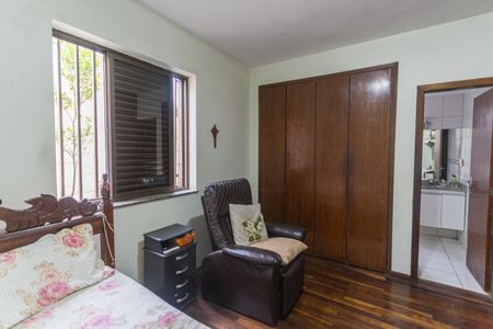 Apartamento à venda com 188m², 4 quartos e 2 vagasSuíte