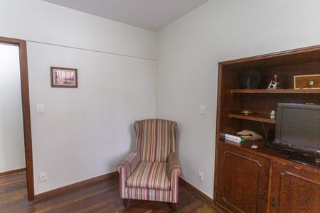 Apartamento à venda com 188m², 4 quartos e 2 vagasQuarto 2