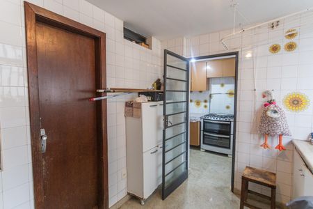 Apartamento à venda com 188m², 4 quartos e 2 vagasÁrea de Serviço