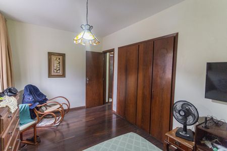 Apartamento à venda com 188m², 4 quartos e 2 vagasQuarto 4