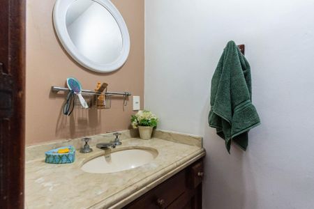 Apartamento à venda com 250m², 4 quartos e 2 vagasLavabo