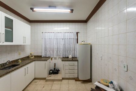 Apartamento à venda com 250m², 4 quartos e 2 vagasCozinha