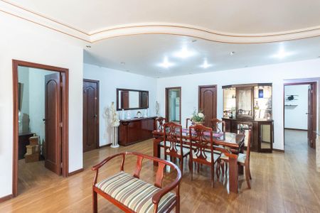 Apartamento à venda com 250m², 4 quartos e 2 vagasSala 2