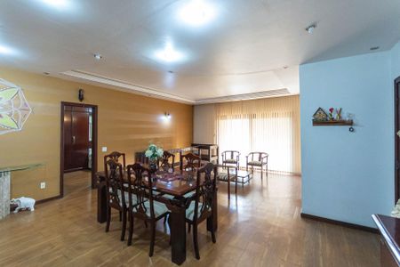 Apartamento à venda com 250m², 4 quartos e 2 vagasSala 2