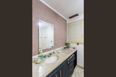 Apartamento à venda com 250m², 4 quartos e 2 vagasBanheiro Suíte 2