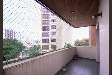 Apartamento à venda com 198m², 3 quartos e 4 vagasVaranda da Sala