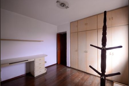 Apartamento à venda com 198m², 3 quartos e 4 vagasQuarto 3 - Suite