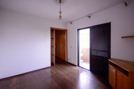 Apartamento à venda com 198m², 3 quartos e 4 vagasQuarto 2 - Suite